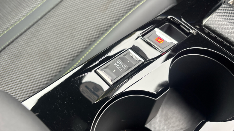 Peugeot 208 1.2 Hybrid 136 GT 5dr e-DSC6 Petrol Hatchback